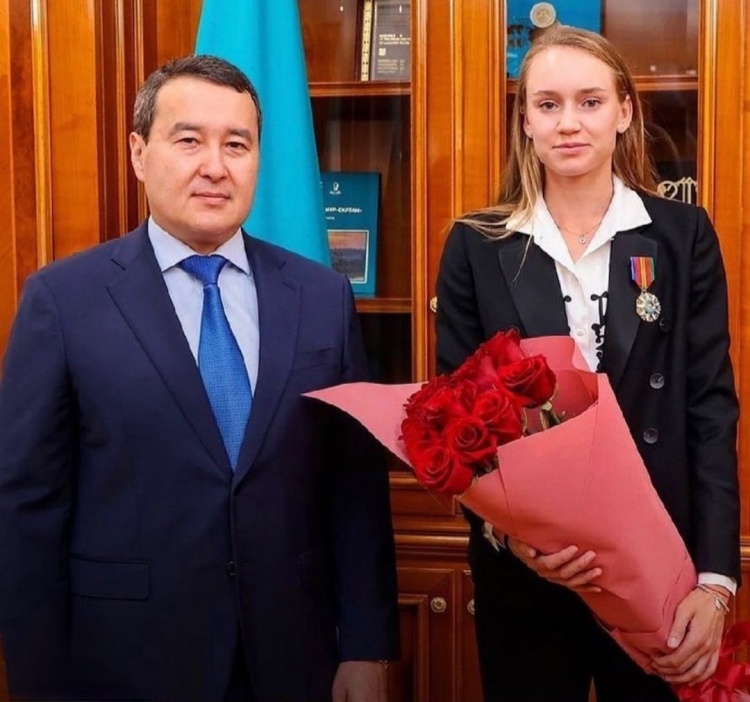 既有现实意 既有现实意