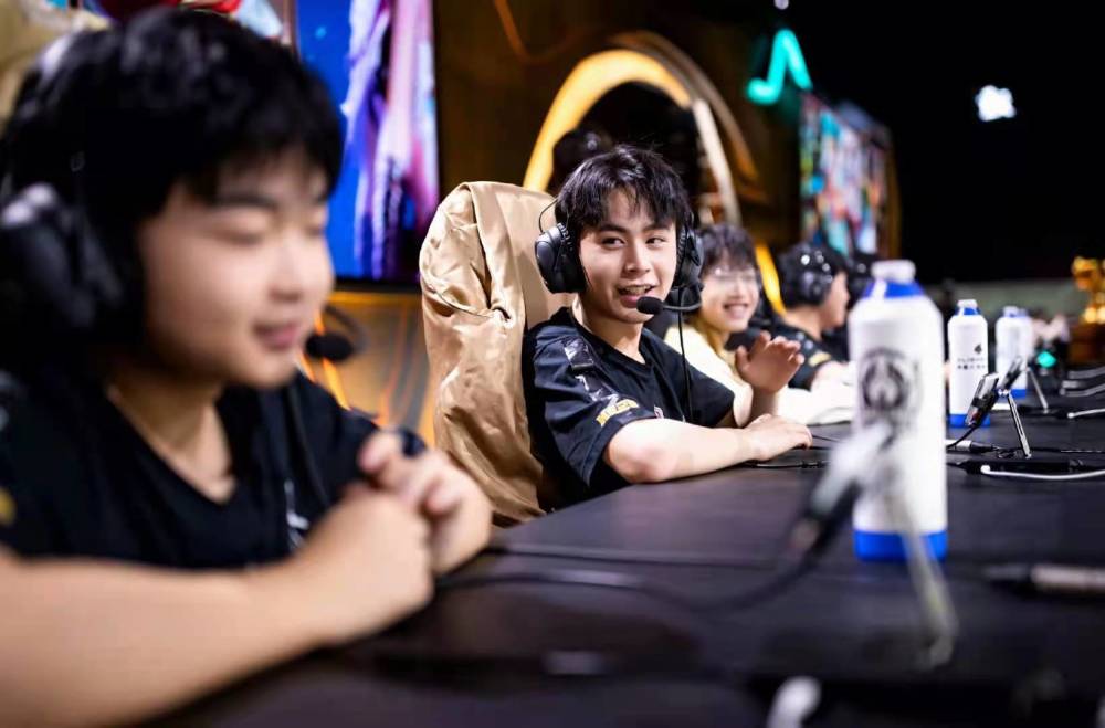 强对抗